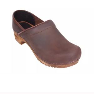Lotta from Stockholm Brown clogs (never worn)